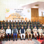 आईटीबीपी के हिमाद्री ट्रैकिंग अभियान-2025 को हरी झंडी दिखाकर मुख्यमंत्री ने किया रवाना।
