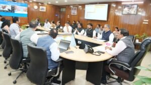 मुख्य सचिव आनंद बर्धन की अध्यक्षता में जल जीवन मिशन से संबंधित सर्वोच्च समिति की बैठक आयोजित की गई, जिसमें राज्य में मिशन की प्रगति, वित्तीय स्थिति तथा आगामी कार्ययोजना की विस्तृत समीक्षा की गई।