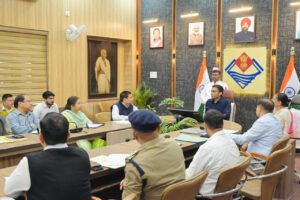 जिलाधिकारी सविन बंसल की अध्यक्षता में जिला आपदा प्रबंधन प्राधिकरण समिति की बैठक आयोजित की गई।