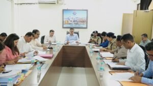 लैंड फ्रांड पर गढ़वाल कमिश्नर सख्तः 51 मामलों का निस्तारण, 5 में एफआईआर दर्ज।