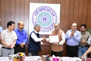 आईआईटी रुड़की और उत्तराखंड स्पेस एप्लीकेशन सेंटर के बीच हुआ एमओयू, अंतरिक्ष विज्ञान एवं जियोस्पेशियल तकनीक में सहयोग को बढ़ावा