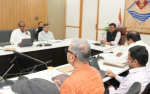 मुख्य सचिव श्री आनन्द बर्द्धन की अध्यक्षता में मंगलवार को सचिवालय में उत्तराखंड वन संसाधन प्रबंधन समिति की उच्चाधिकार समिति की बैठक संपन्न हुयी।