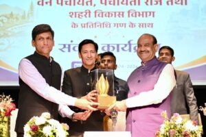 लोकसभा अध्यक्ष श्री ओम बिरला ने सतत संरक्षण हेतु सामूहिक प्रयासों का आह्वान किया; सामुदायिक भागीदारी एवं पारंपरिक ज्ञान प्रणालियों पर दिया जोर