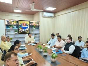 अवैध निर्माण और अनियमित कॉलोनियों पर प्रभावी नियंत्रण के लिए रेरा और प्राधिकरणों के बीच समन्वय बढ़ाया जाएगा- डॉ. आर. राजेश कुमार