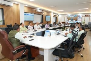 मुख्य सचिव श्री आनन्द बर्द्धन की अध्यक्षता में बुधवार को सचिवालय में सिंगल विंडो के अंतर्गत निवेश से सम्बन्धित राज्य स्तरीय अधिकार प्राप्त समिति की 65वीं बैठक आयोजित हुयी।
