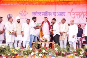 खटीमा में “जन-जन की सरकार, आपके द्वार” कार्यक्रम में मुख्यमंत्री ने गिनाई केंद्र व राज्य सरकार की उपलब्धियां