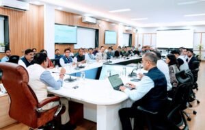 मुख्य सचिव श्री आनन्द बर्द्धन की अध्यक्षता में पुलिस विभाग एवं बैंकों के साथ साइबर एवं वित्तीय फ्रॉड की रोकथाम, लंबित प्रकरणों के त्वरित निस्तारण के सम्बन्ध में समन्वय बैठक आयोजित हुई।