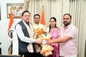 जिला सहकारी बैंक के  नवनिर्वाचित पदाधिकारियों ने मुख्यमंत्री श्री पुष्कर सिंह धामी से की शिष्टाचार भेंट