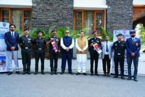 पर्वतारोहियों का साहस, अनुशासन और टीम भावना युवाओं के लिए प्रेरणादायी: मुख्यमंत्री