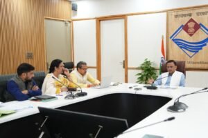 प्रमुख सचिव ने राजाजी नेशनल पार्क एवं फूलों की घाटी राष्ट्रीय पार्क के प्रस्तावित ईको-सेंसेटिव जोन के संबंध में ली बैठक