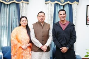 मुख्यमंत्री पुष्कर सिंह धामी से प्रसिद्ध फिल्म अभिनेता अक्षय कुमार ने की शिष्टाचार भेंट ; उत्तराखण्ड की फिल्म नीति और प्रदेश में फिल्म निर्माण की संभावनाओं पर हुई चर्चा